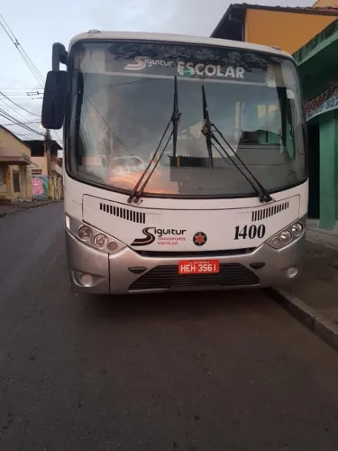 Ônibus ano 2006