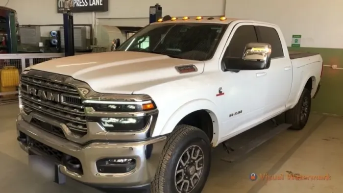 Ram 3500 Limited Longhorn 6.7 TB CD Diesel 2025