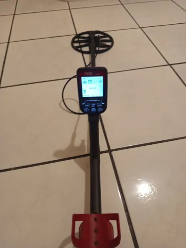 Detector de metais Nokta FIND Pro