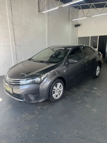Toyota Corolla GLI 1.8 Flex 16V Aut. 2015