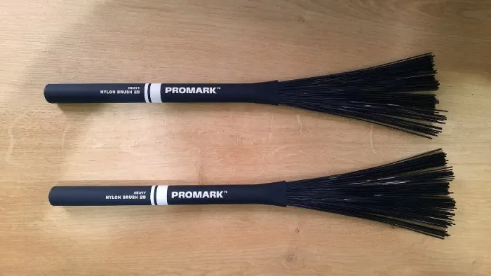 Vassourinhas ProMark - Heavy Nylon Brush 2B - NOVAS!