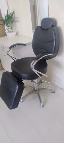 Cadeira maquiador/cabeleireiro nova 