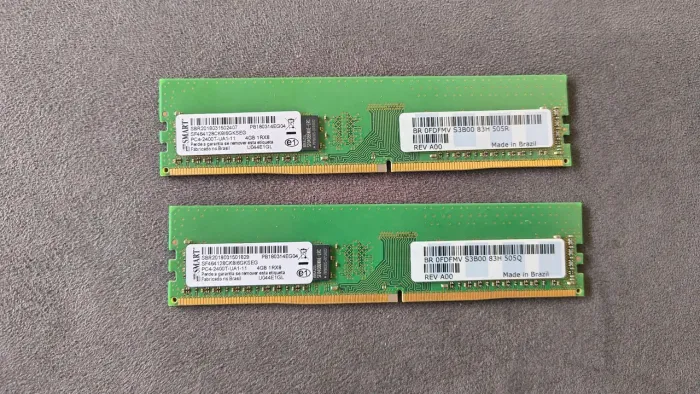 2 pentes ram ddr4 4gb cada 2400mhz ENVIO OLX