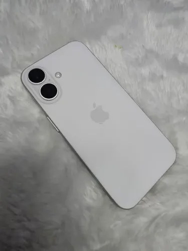 IPHONE 16 128GB SEMINOVO