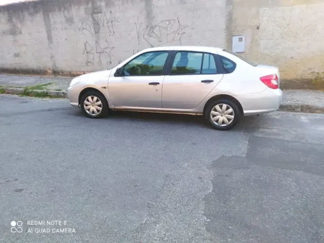 Renault Symbol Expression Hi-flex 1.6 16V 4P 2011