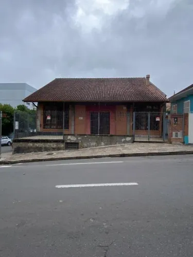 Casa Comercial 4620