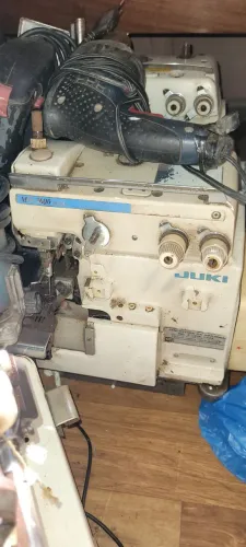 Maquina costura industrial