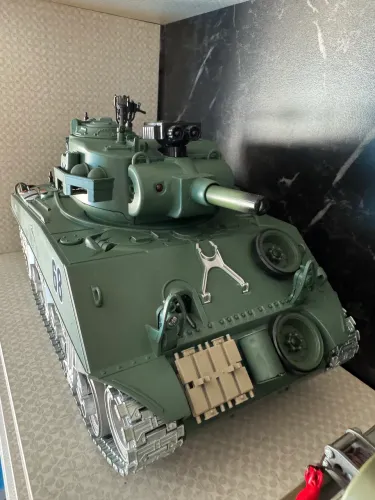 Tanque de guerra RC(controle remoto)