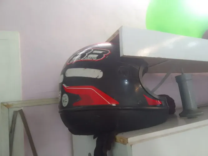 Capacete sport