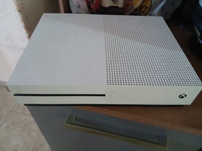 Xbox one S com defeito