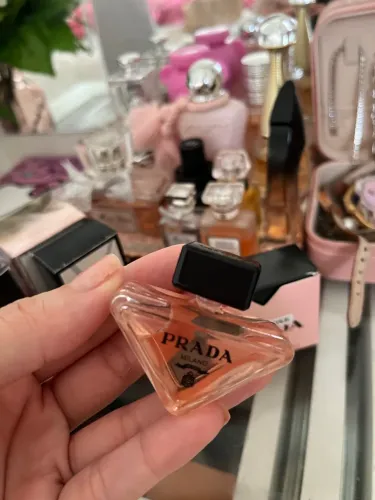 Miniatura Prada Paradoxe.