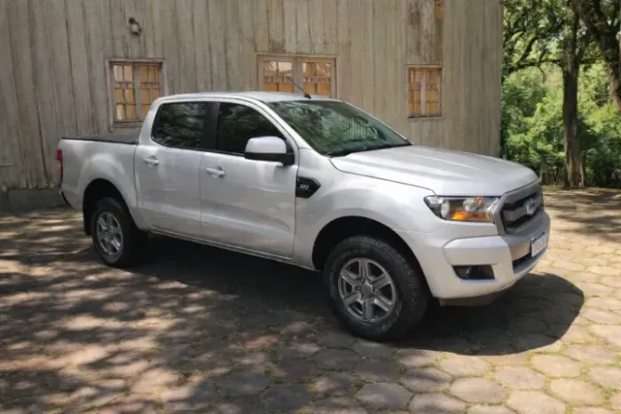 Ford Ranger XLS 2.2 4X2 CD Diesel Aut. 2019
