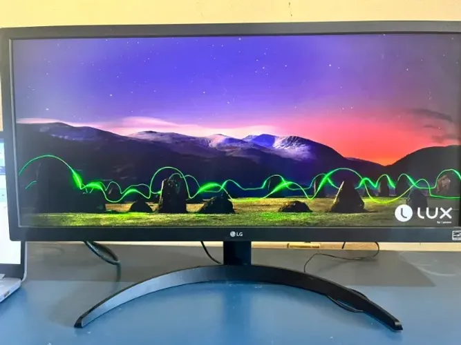 Monitor Seminovo LG 25.7" UltraWide Full HD 75Hz