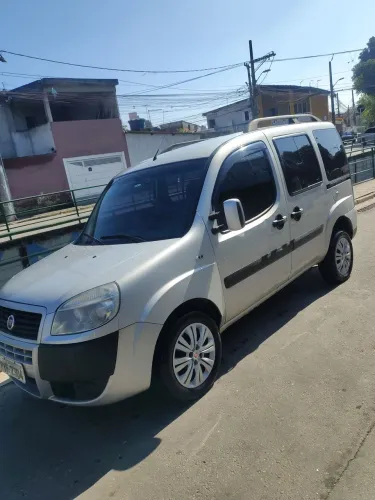 Fiat Doblo Essence 1.8 Flex 16V 5P 2017