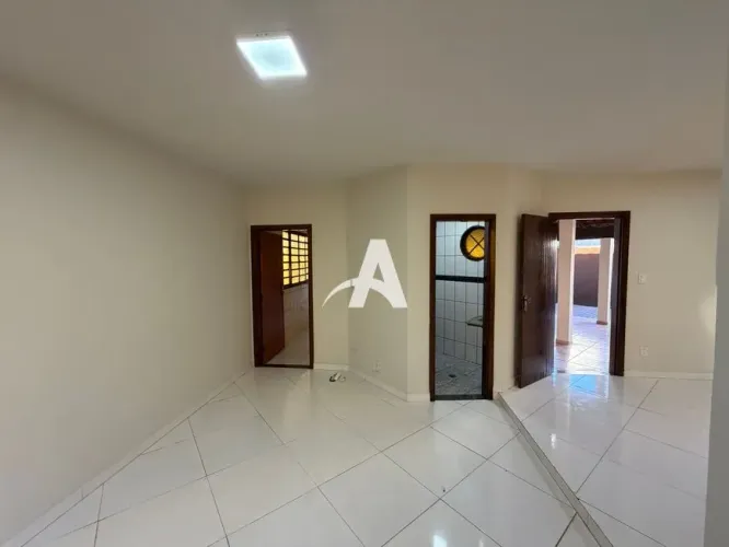 Aluguel Casa SANTA MÔNICA