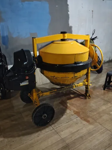 Betoneira 400L Prime 220V Menegotti