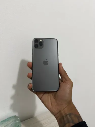 iPhone 11 Pro Max 