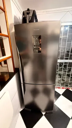 Geladeira inverter frost free