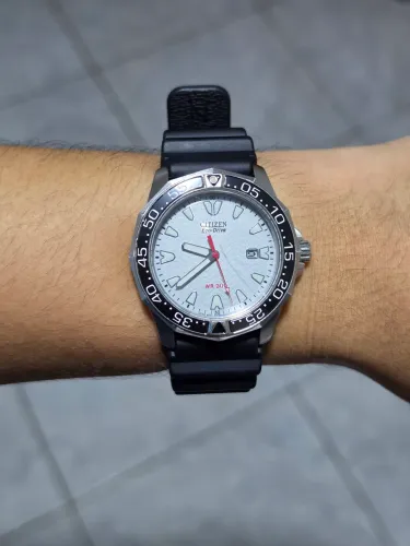 Relógio Citizen eco drive solar diver