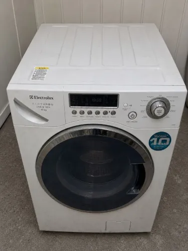 Lava e seca Electrolux 