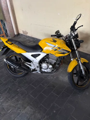 CBX Twister 250 (somente venda) 