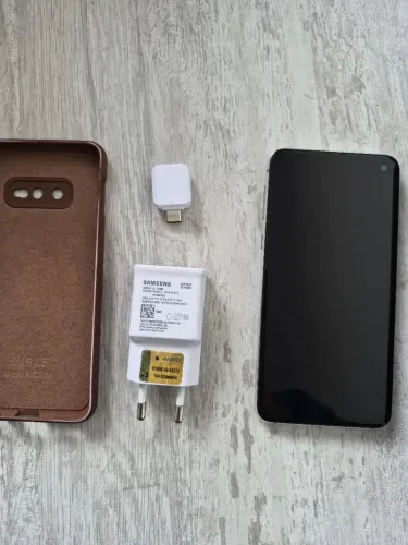 Samsung galaxy S10 E