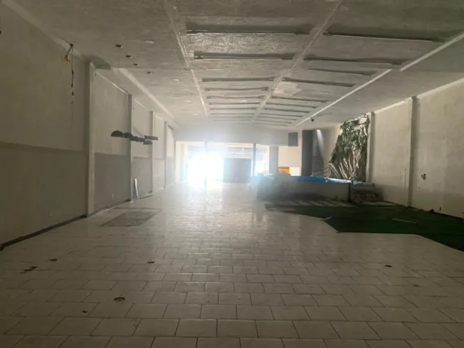 LOJA NA AGUA FRIA DE 750M2