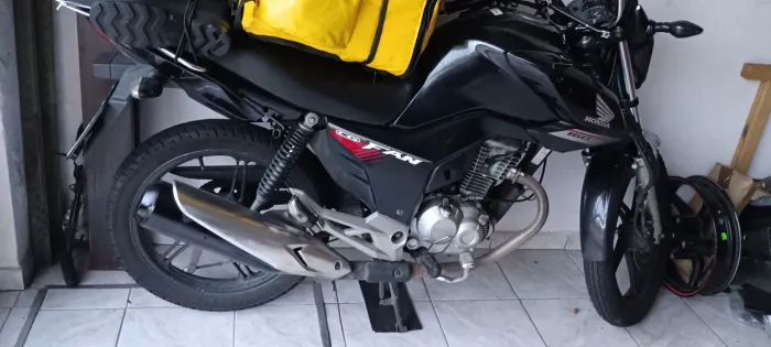 Honda CG 160 Fan 2018 - Pequena Monta - Recuperada de Sinistro - Legalizada