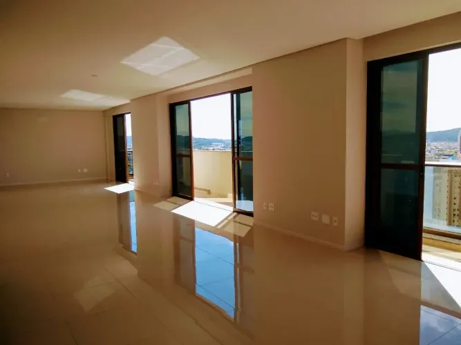 Sala comercial aluguel com 85 m e 1 vaga em Pagani - Palhoça - SC