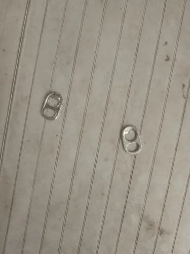 Venda de anéis de latinha