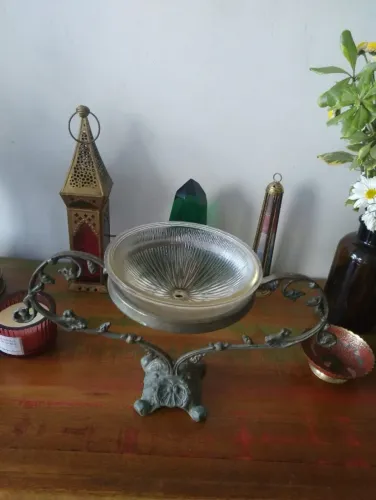 centro de mesa de metal bronze