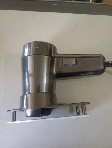 Mini secador de cabelo com ferro de passar roupa