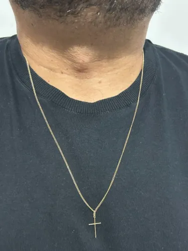 Corrente de ouro 18K masculina - ouro maciço - 60cm - 4,5g com pingente