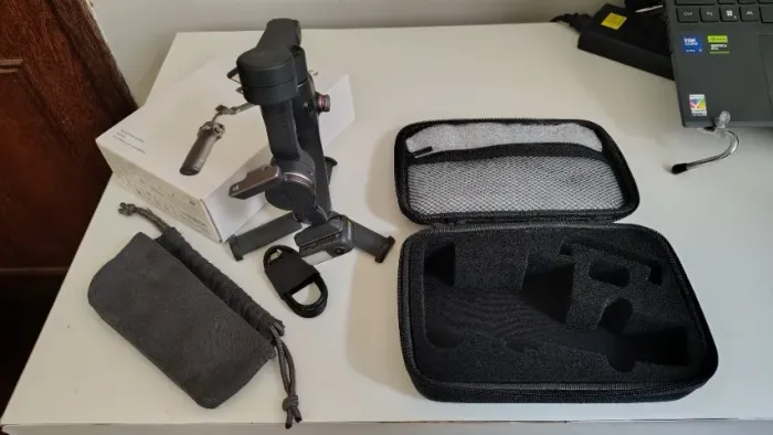 Gimbal DJI OSMO Mobile 8 p/ Celular