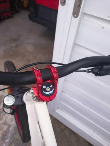 Hupi naja downhill