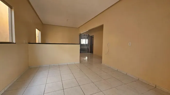 CASA PARA LOCAÇÃO BAIRRO UNIÃO- BAIRRO UNIÃO