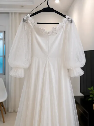 Vestido de Noiva Branco Longo com Renda e Manga de Tule tam M