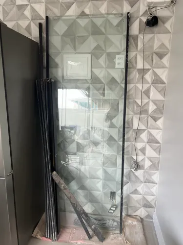 Vendo vidro fixo para poço de luz