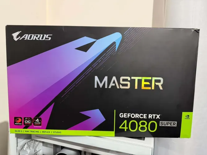 Rtx 4080 super aorus