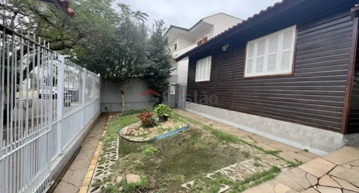 Casa para Alugar com Piscina em Canoas Marechal Rondon 144m2 REF: C2537