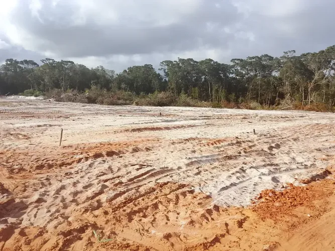 Lotes parcelado em até 80x a partir de 200m² em Barra do Jacuípe - Camaçari - BA