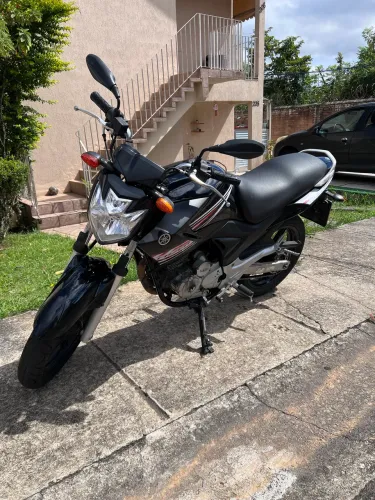 Fazer 250 2011/12 9990,00