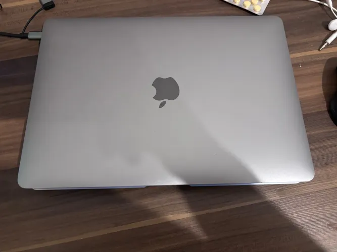 MacBook Air M1