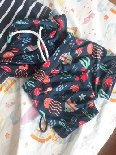 Roupas de banho infantil