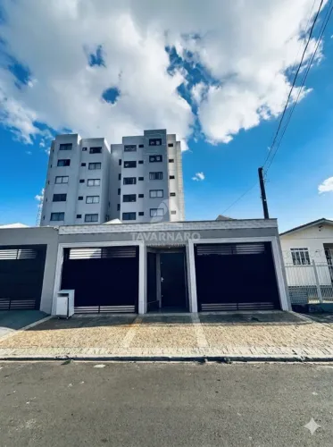 Casa Padrão em Ponta Grossa