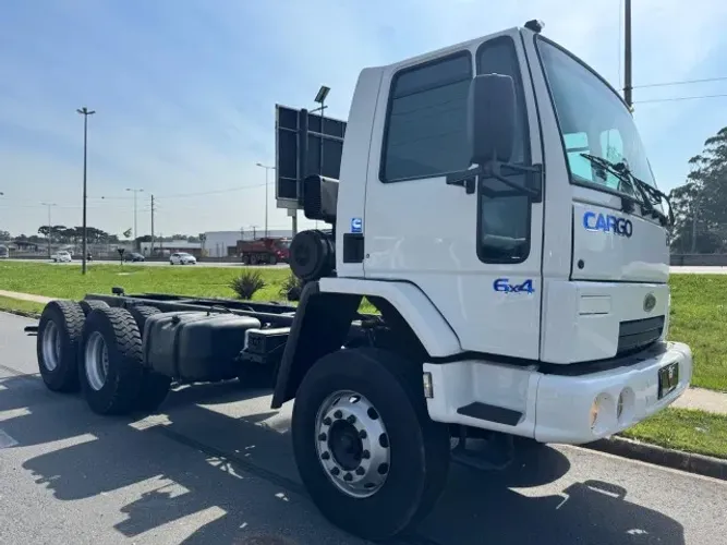 Ford cargo 2628 6x4 2009