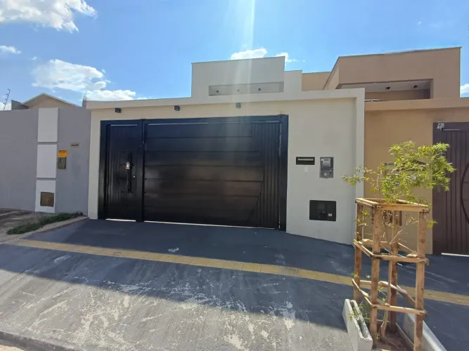 SOBRADO RESIDENCIAL 3 MARIAS