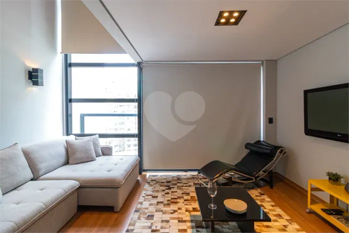 Apartamento à venda ou para alugar com 1 quarto no condomínio Urbano Duplex, São Paulo - S