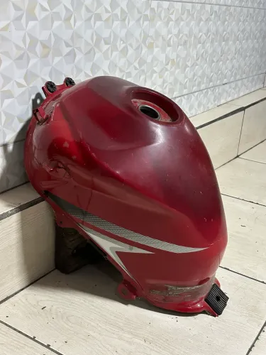 Tanque da Cb Twister ZERO MASSA!