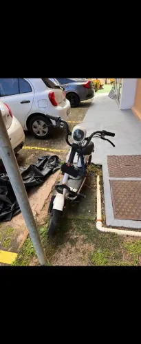 Bike elétrica ( muito nova )